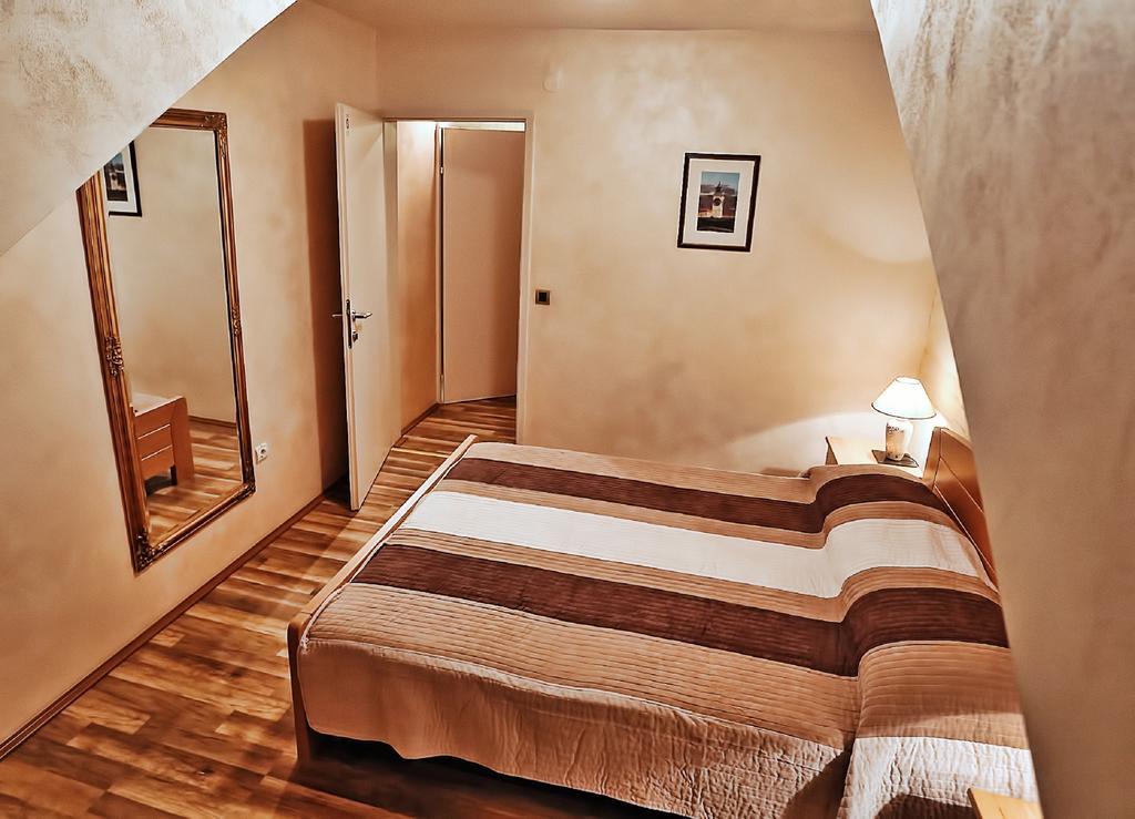 Apartmani Amaro Νόβι Σαντ Δωμάτιο φωτογραφία