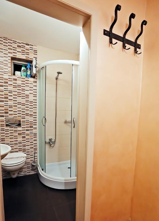 Apartmani Amaro Νόβι Σαντ Δωμάτιο φωτογραφία